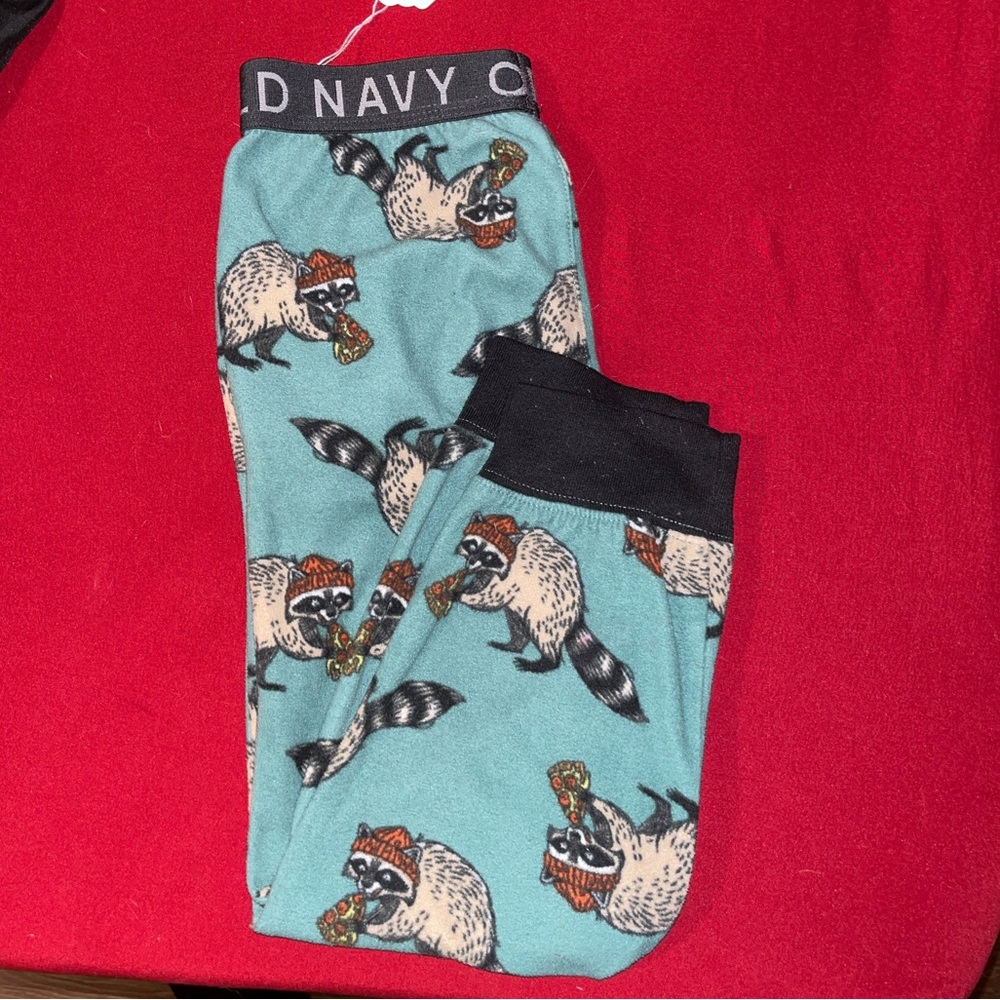 Old Navy Raccoon pizza Print Fleece Pajama pants 6/7